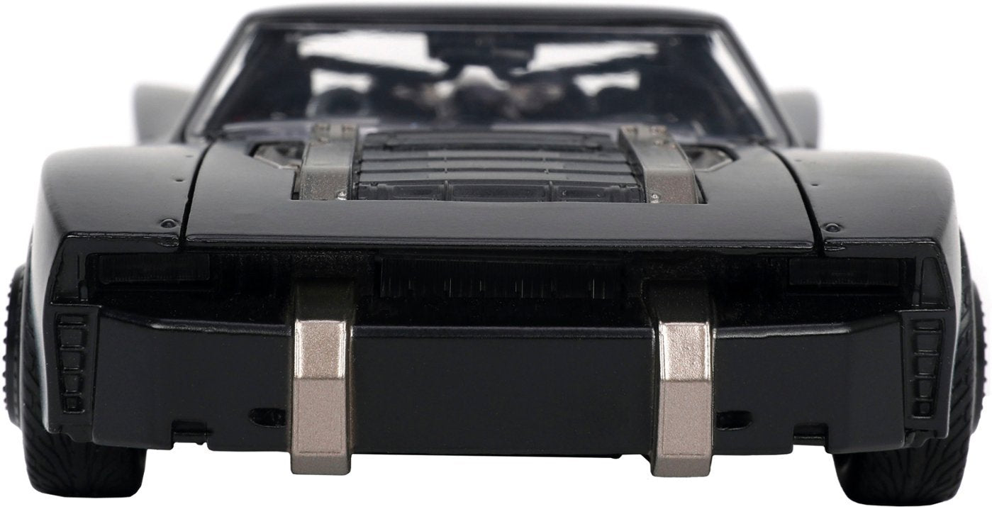 Jada DC 2022: The Batman Batmobile 1/24 Diecast Vehicle With Batman Figure