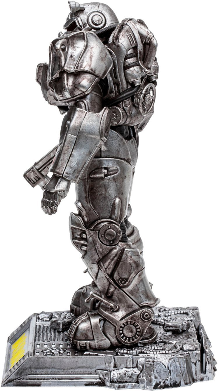 Fallout Maximus Movie Maniacs 6" Posed Figure