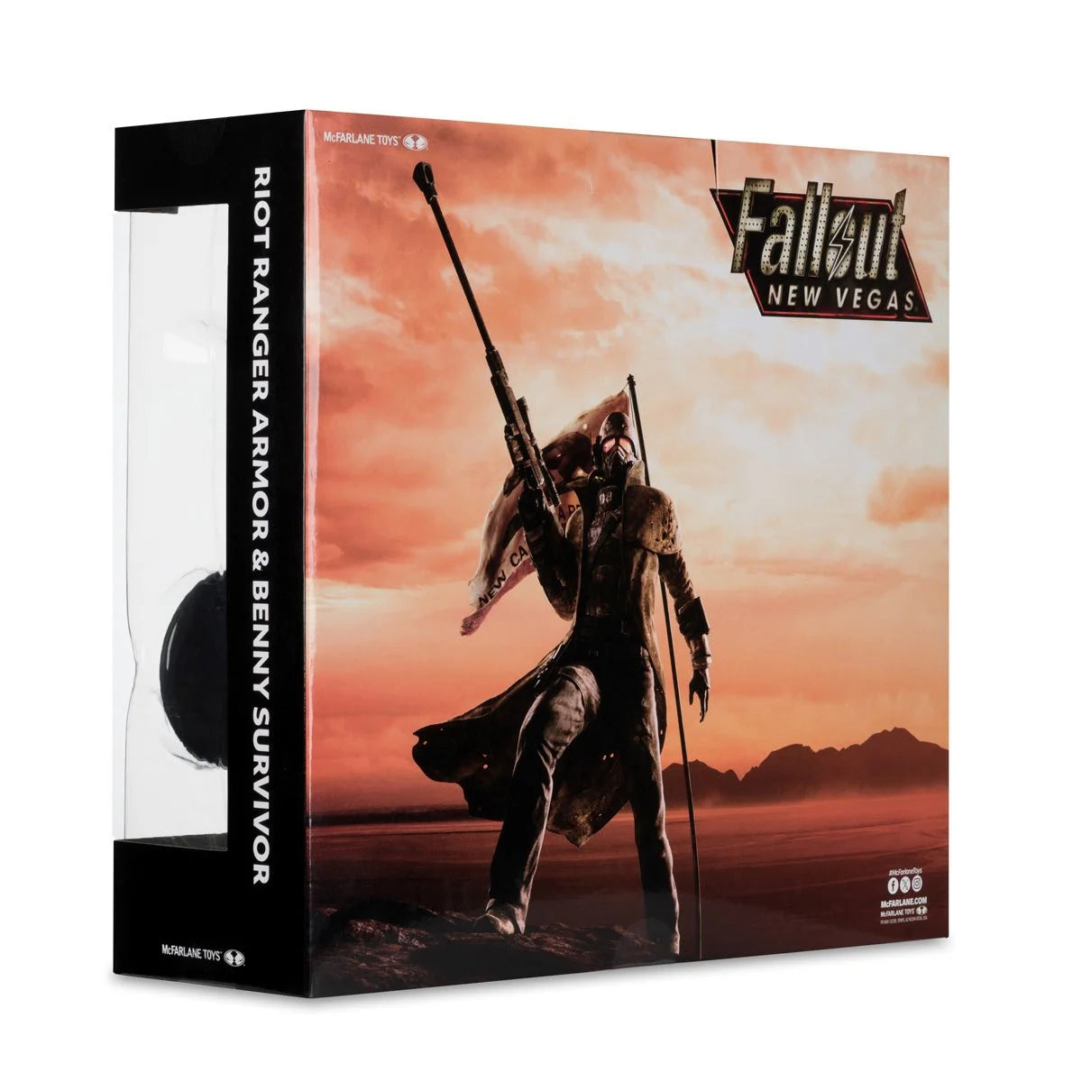 Fallout New Vegas Riot Ranger Armor and Benny 7-Inch Scale Action Figure 2-Pack