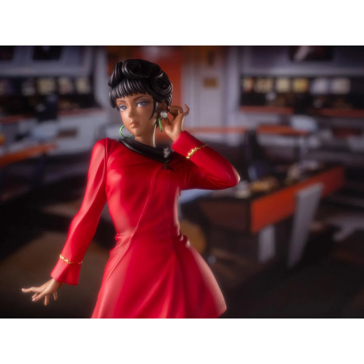 Star Trek: The Original Series Operation Officer Uhura Bishoujo 1:7 Scale Statue