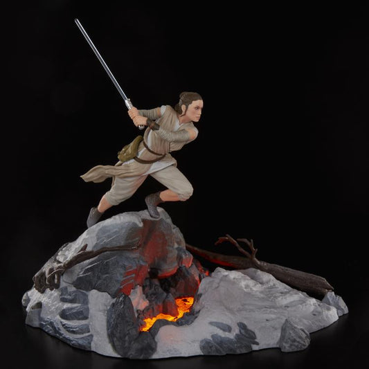 Star Wars The Black Series Centerpiece 04 Rey Statue