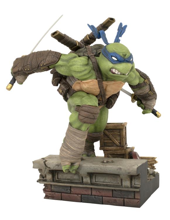 Teenage Mutant Ninja Turtles Leonardo Gallery Statue