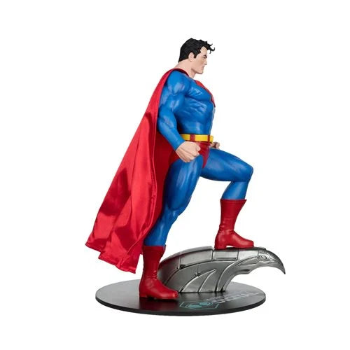 DC Direct Superman by Jim Lee 1:6 Scale Statue with McFarlane Toys Digital Collectible