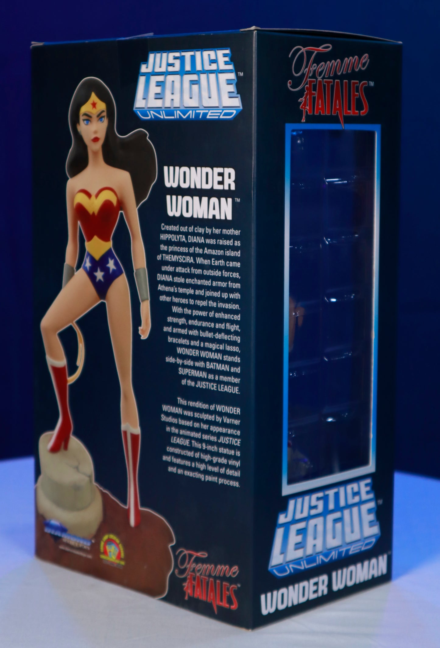 Justice League Unlimited Wonder Woman Femme Fatales Gallery Statue (Open Box)