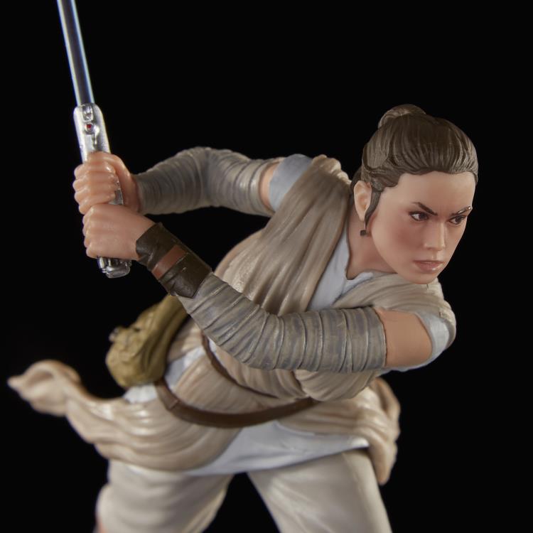 Star Wars The Black Series Centerpiece 04 Rey Statue